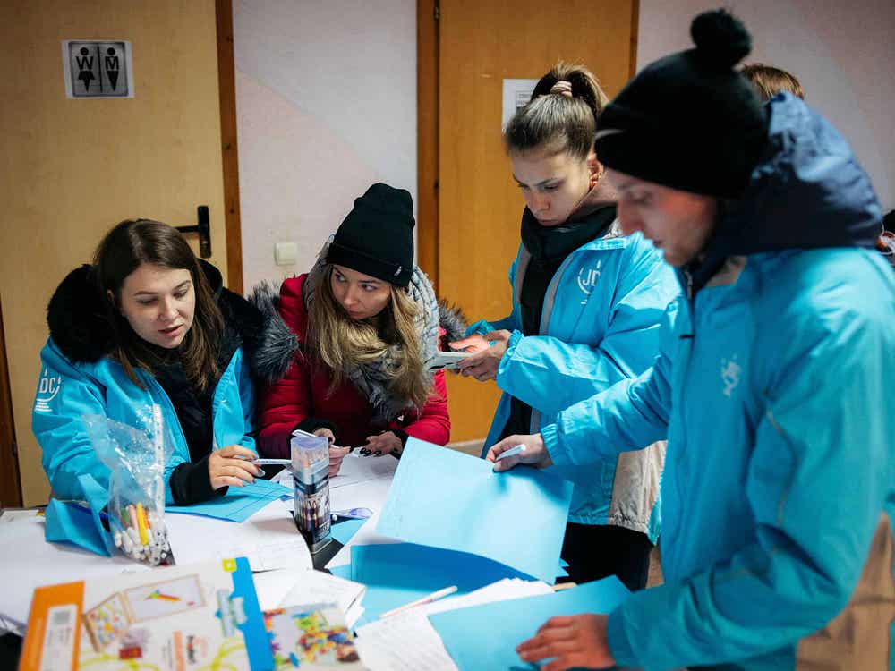 Volunteer | JDC Entwine