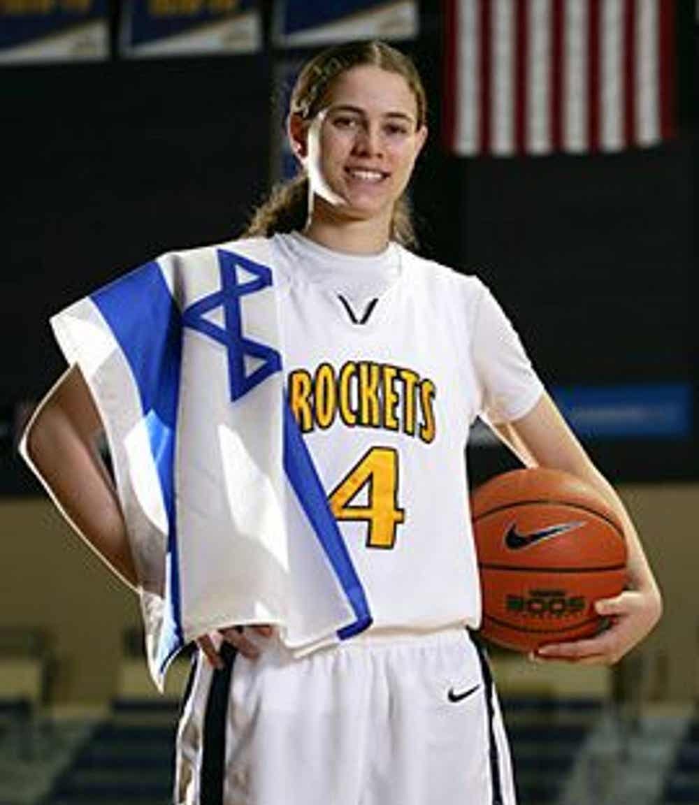 An Orthodox Jew Leads Toledo to a Women's National Basketball Title – The  Forward
